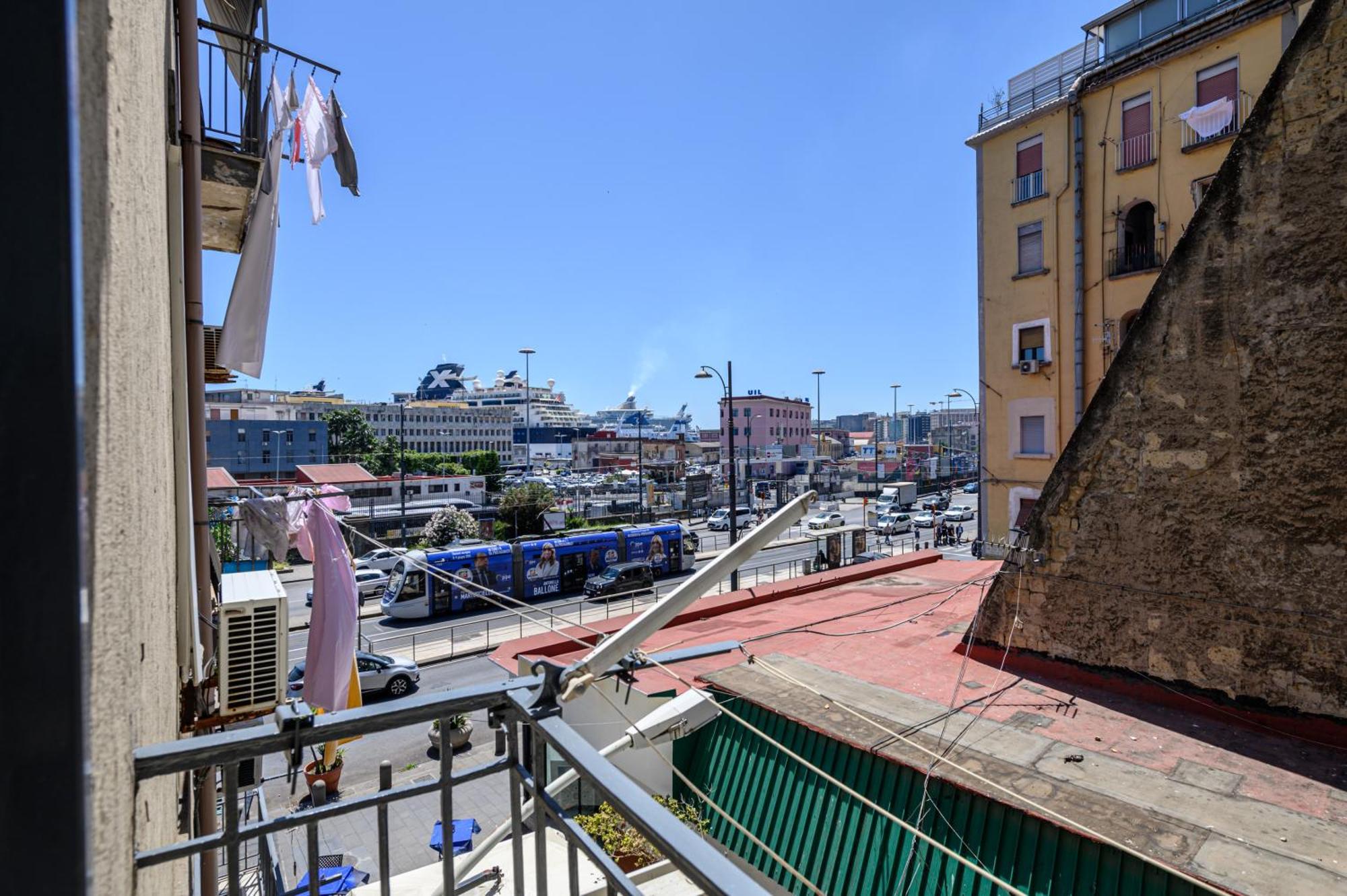 Via Nuova Marina 121 - 2